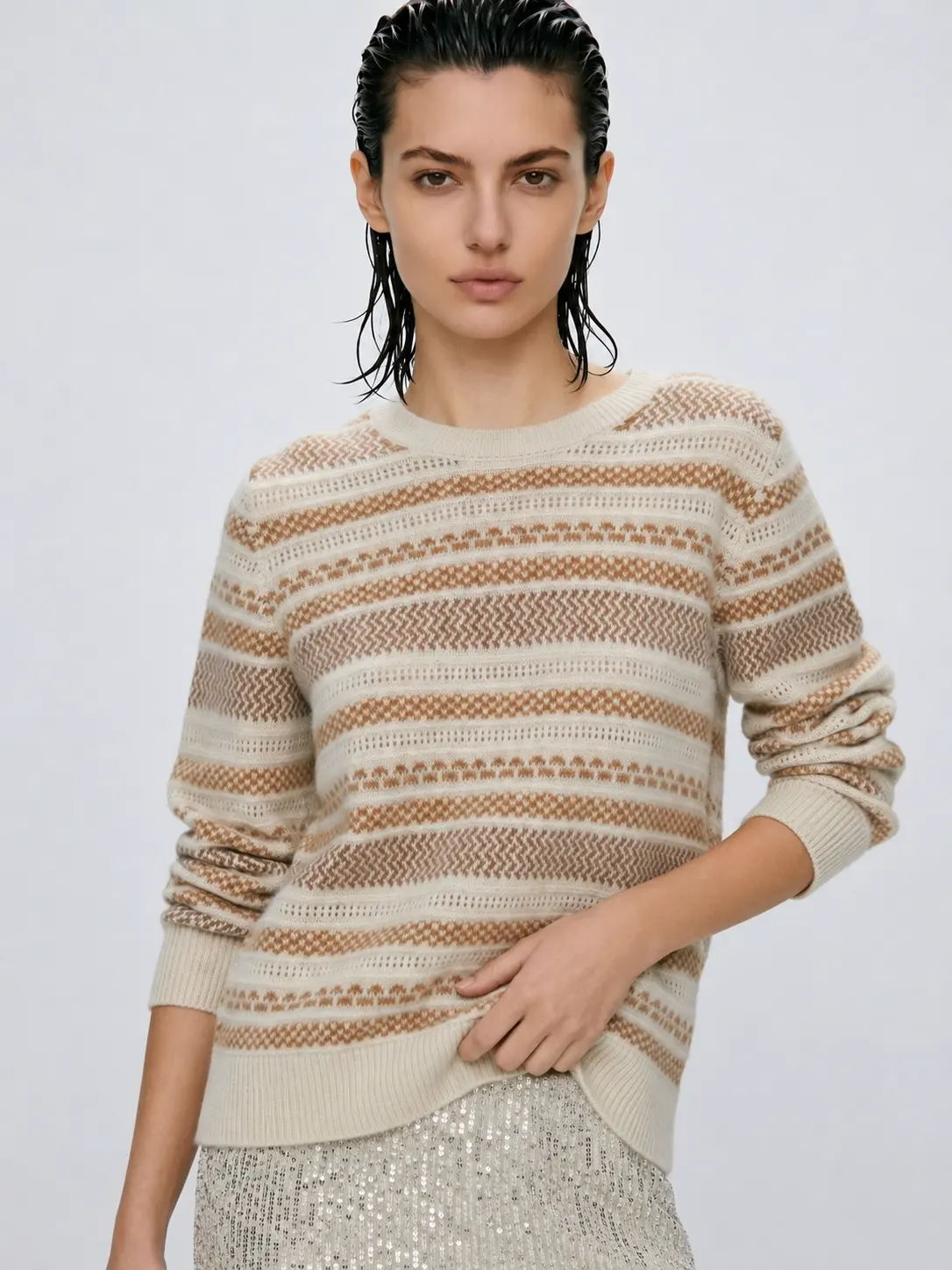 lightweight soft pullover ribbed front display